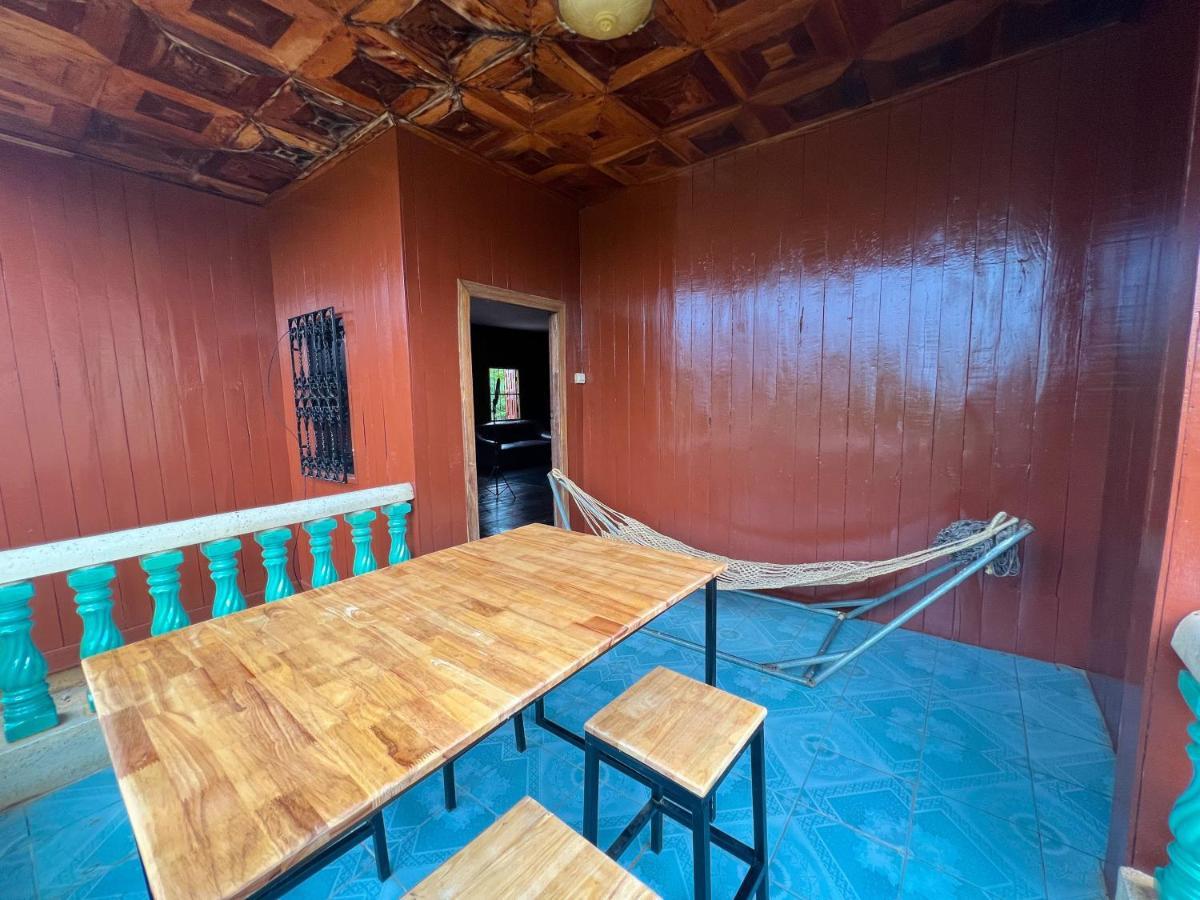 Lotus Blanc Homestay Battambang Exteriör bild