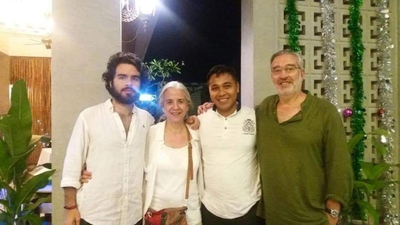 Lotus Blanc Homestay Battambang Exteriör bild